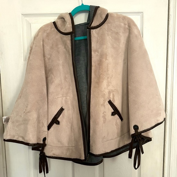 Anthropologie Hooded Poncho, One Size, Blue/Cream, Reversible - Picture 3 of 8